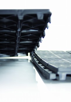 Kratka chodnikowa IES40 Czarna