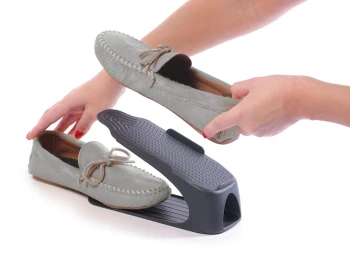 spacyshoe_iobm_aranz_04.jpg